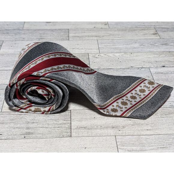 Wembley Luxury Red And Gray Patterned Diagonal Stripe Polyester Tie 60" x 4 " - Picture 2 of 5